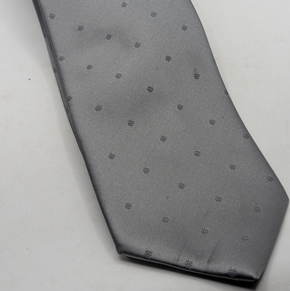 Etienne Aigner Classic Gray Dot Tie
